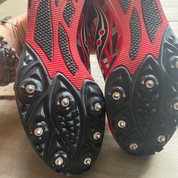 Saucony velocity men spikes size 5 - Picture 2 of 7